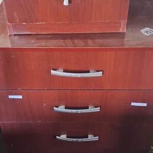 Cajonera de Madera con Mesa de Luz - imagen 1