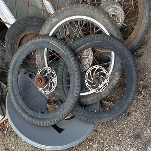 Lote anterior: Juego de Ruedas para Bicicleta y Motocicleta