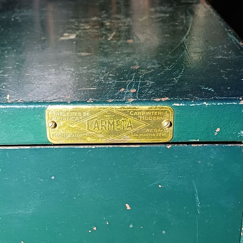 Gaveta verde de metal con manijas de bronce - imagen 8