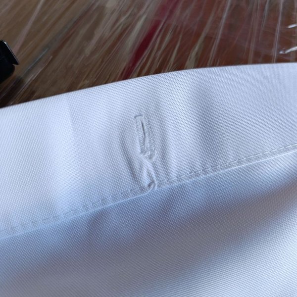 Cortinas de tela blanca con puntilla y patrón de rayas - imagen 4