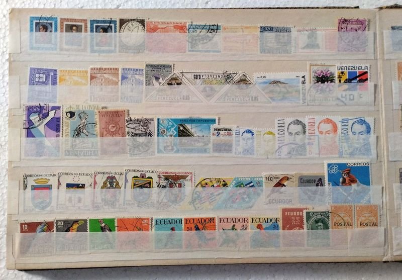 Colección de Sellos Postales Internacionales - imagen 9