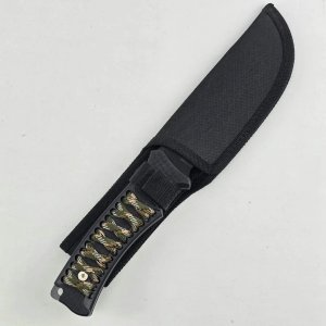 Cuchillo Táctico Negro con Vaina y Detalle Camuflado - imagen 4