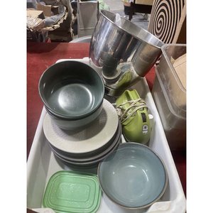 Lote de Piezas de Cocina y Bowls - imagen 2