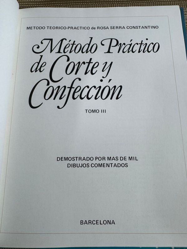 Gran lote de libros en español de bordado y costura - imagen 10