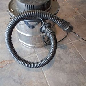 Aspiradora de Cenizas Eléctrica Funcionando - imagen 5