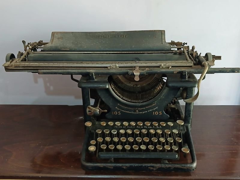 Máquina de Escribir Antigua Remington 10S