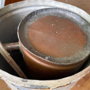 DUCHERO CANASTO DE COBRE Y CALENTADOR DE AGUA DE LOS AÑOS 70 - imagen 5