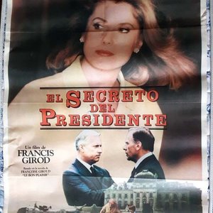 Lote siguiente: Poster Original "El Secreto del Presidente" (1984) con Catherine Deneuve