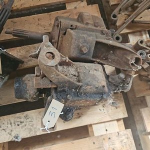 Lote siguiente: 2 Cajas de Cambio Rugby 1924 para Coleccionismo o Repuesto