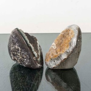 Dos Adornos Geodas de Piedra Natural - imagen 1