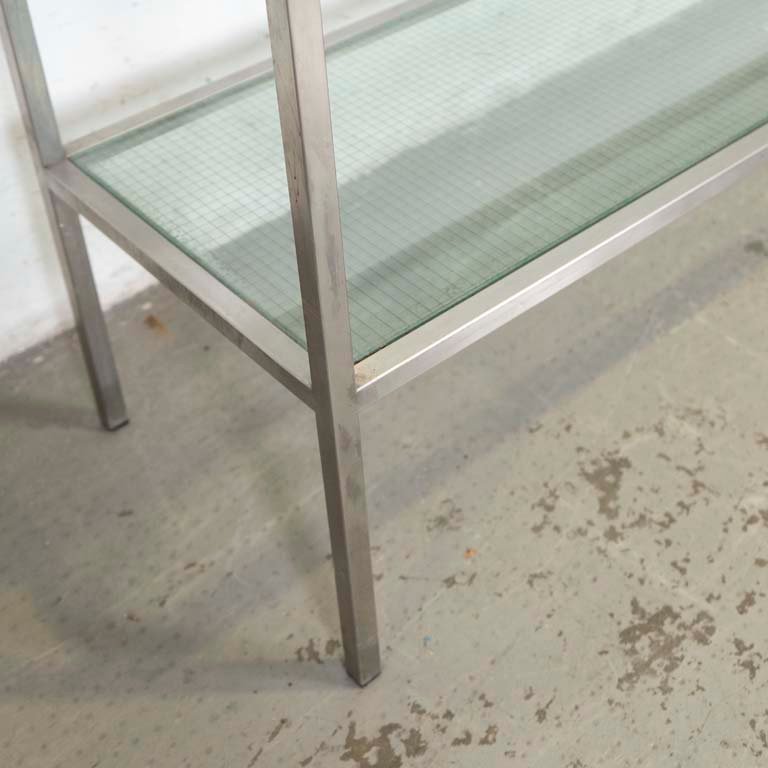 Item 2102032 - Image 1