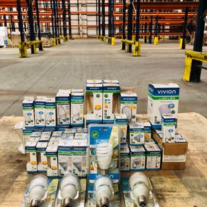 Lote anterior: Lote de 74 Lámparas LED y Espiral VIVION Varias Potencias