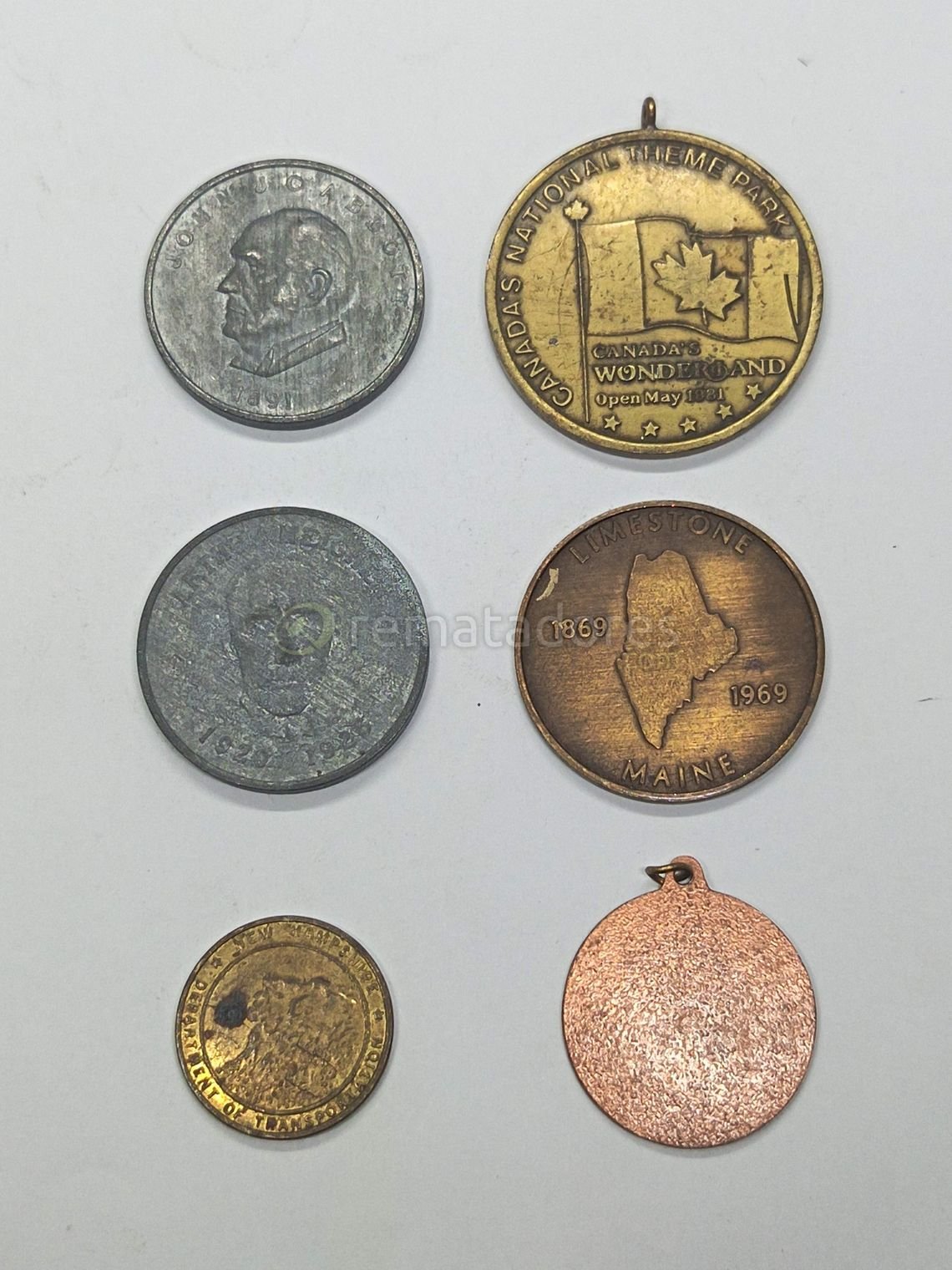 Lote de Monedas y Medallas Coleccionables