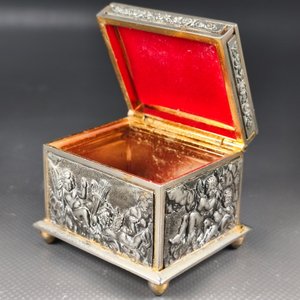Alhajero Español Midas Gold con Cupidos en Relieve y Interior Dorado - imagen 10