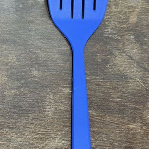 Lote de Utensilios de Cocina: Rallador, Cernidores y Cucharas - imagen 12