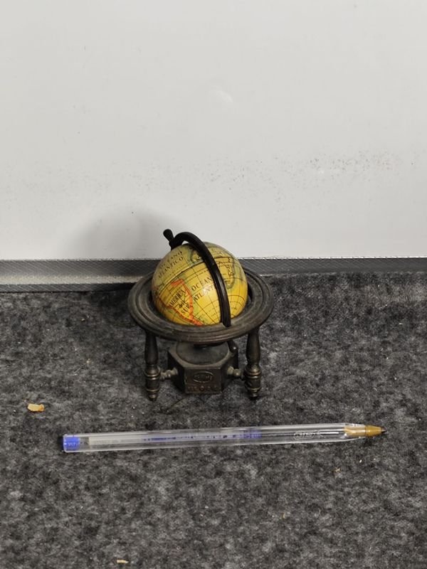 Sacapuntas Antiguo Español Estilo Globo Terráqueo "PLAYME" - imagen 1
