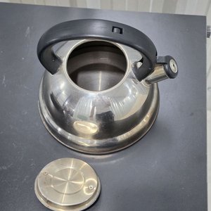 Set de Repostería: Caldera de Acero Inoxidable y Dos Torteras Metálicas - imagen 9