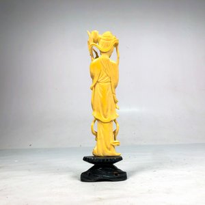 Figura de Dama Oriental en Marfil con Base de Madera - imagen 3