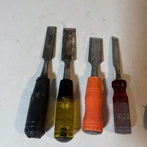 Lote de 7 Formones y Cinceles con Mangos de Colores - imagen 3