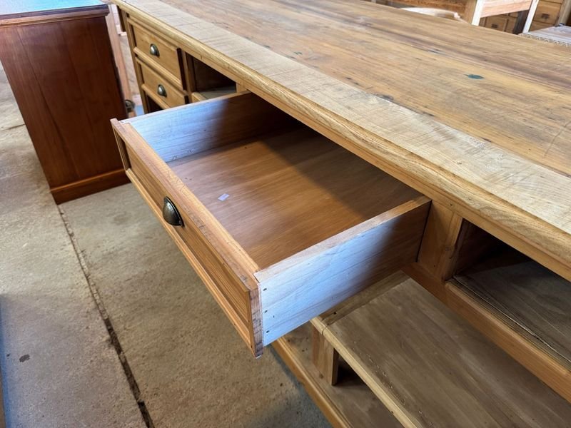 Item 877701 - Image 9