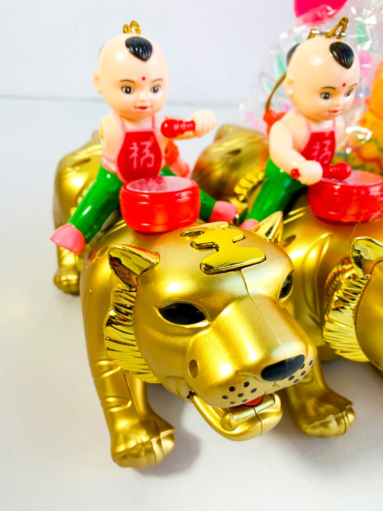 Juguetes musicales variados con avería comercial - imagen 2