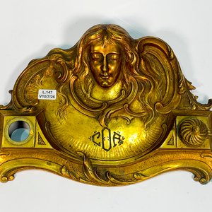Tintero Art Nouveau en Bronce con Rostro de Dama y Monograma "COA" - imagen 2