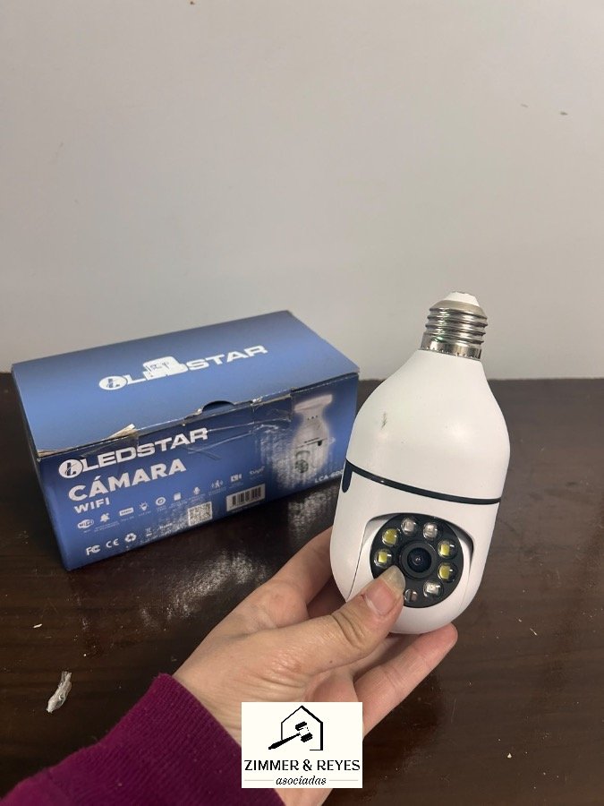 Cámara de Seguridad LEDSTAR WiFi Tipo Bombilla Nueva