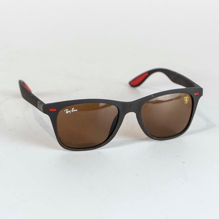 Lote anterior: Lentes de sol para hombre