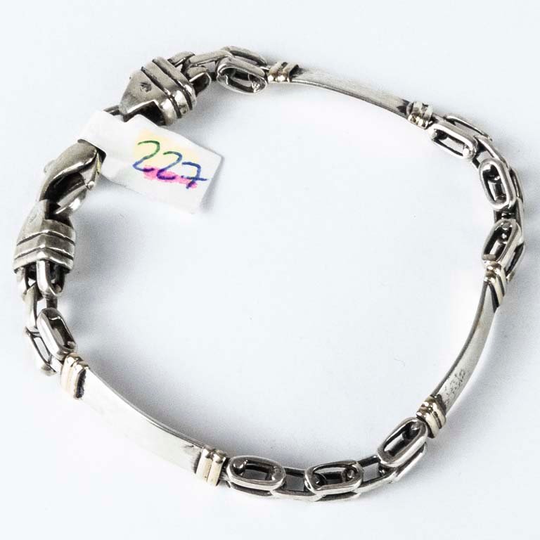 Item 2104388 - Image 0