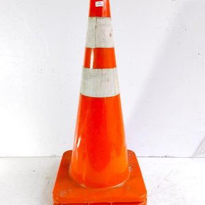 2 Conos de Señalización Naranja con Tiras Reflectivas - imagen 1