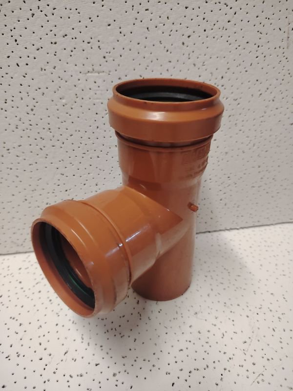 Tuberías plásticas T-shaped con inscripciones y gomas de goma - imagen 2