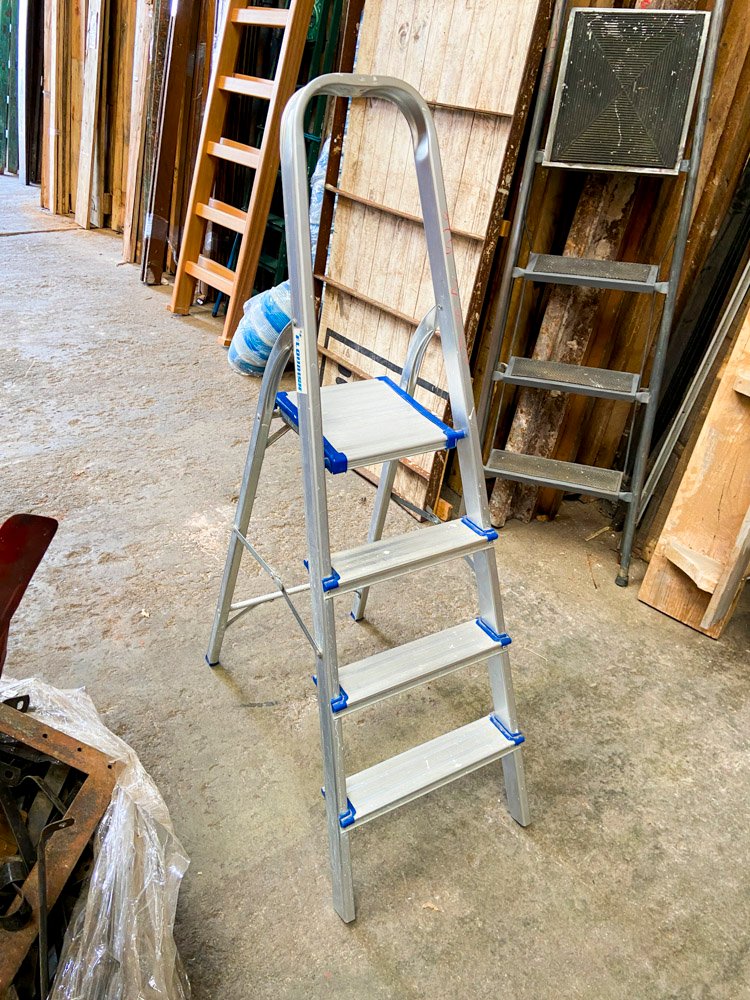 Item 499884 - Image 0