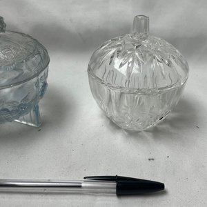 Set de 2 Carameleras de Vidrio Prensa con Tapa - imagen 2