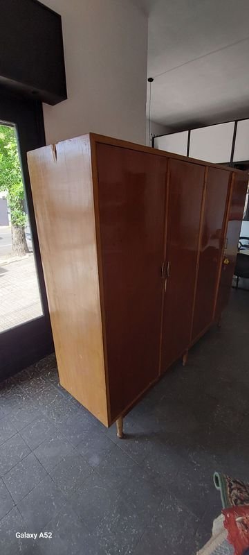 Ropero inglés de 4 puertas en muy buen estado - imagen 3