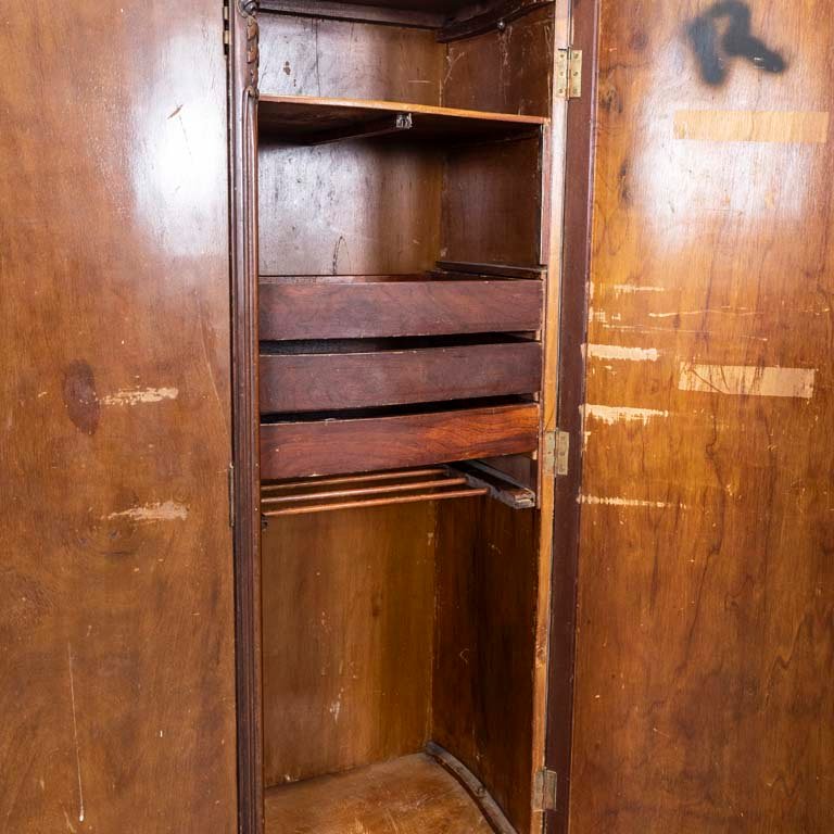 Ropero Luis XV de cuatro puertas en buen estado - imagen 2