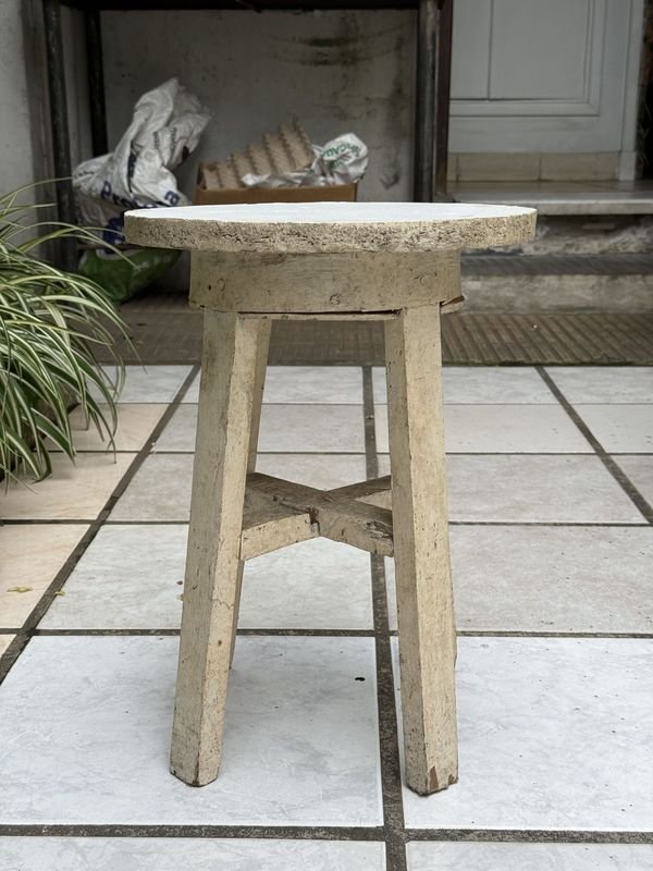 Taburete Redondo de Madera Blanco