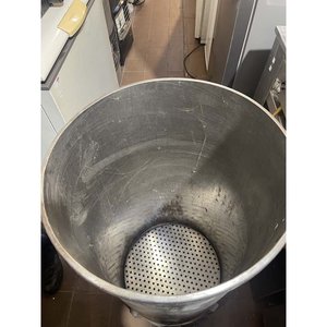 Tanque de Acero Inoxidable con Canilla, Tapa y Base con Ruedas - imagen 2