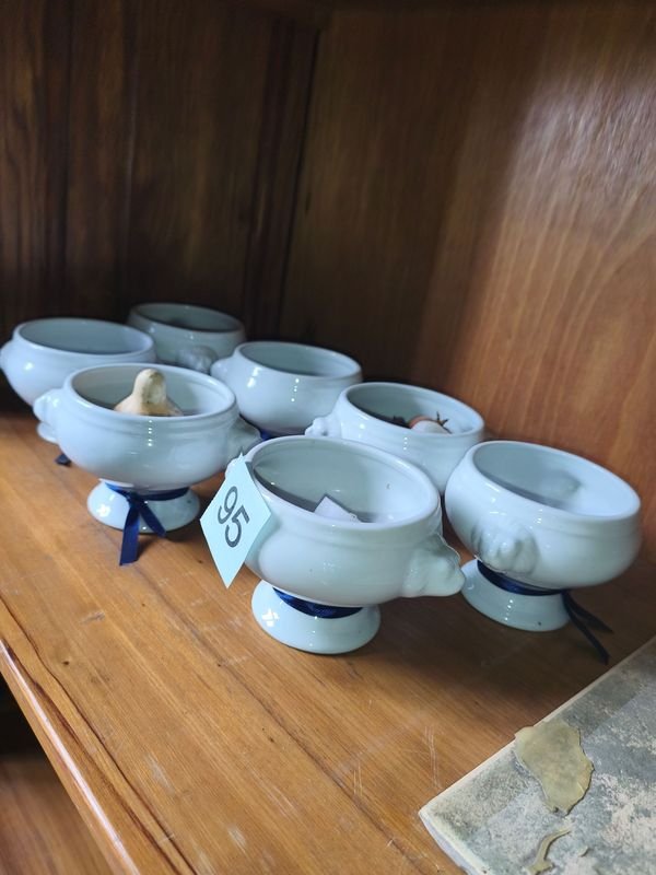 Set de 7 Piezas de Loza Blanca con Diseño Animal