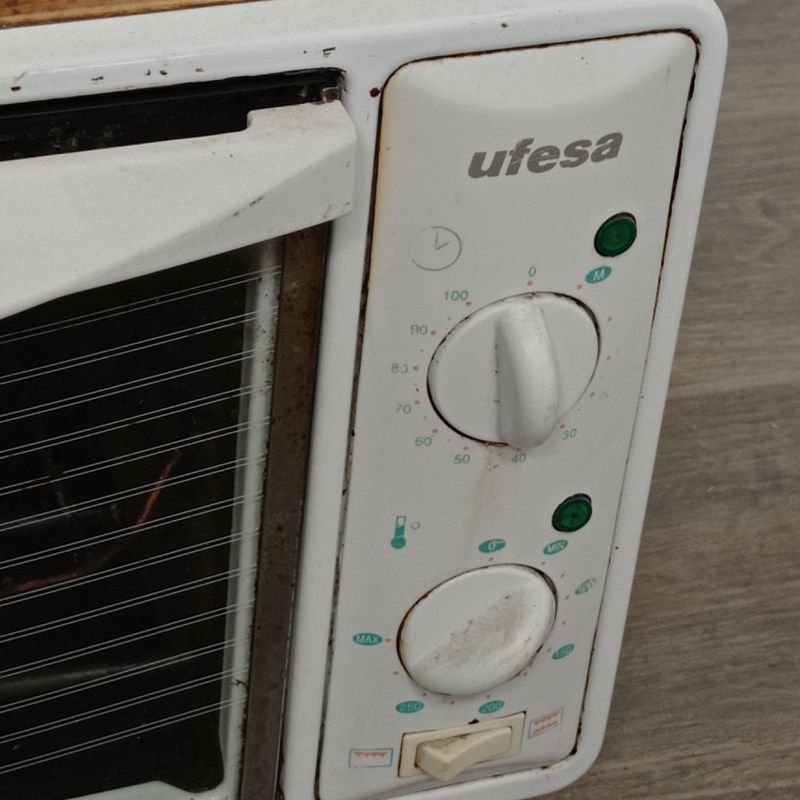 Horno marca UFESA para venta en condiciones de segunda mano - imagen 2
