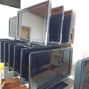 Televisor Samsung LCD 32" Full HD Modelo LN32D550K1R con Control Remoto - imagen 3