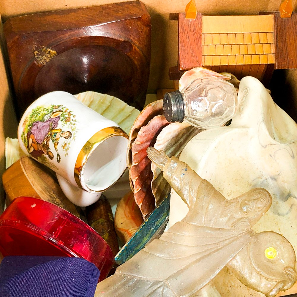 Colección de objetos decorativos y juguetes - imagen 3