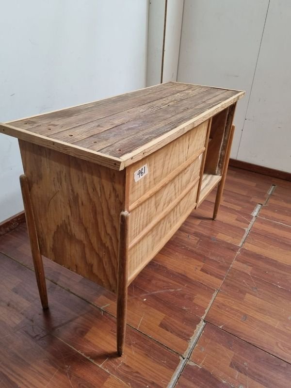 Item 898330 - Image 2