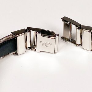 Pulsera de Caucho, Acero y Oro con Cierre Desplegable - imagen 4