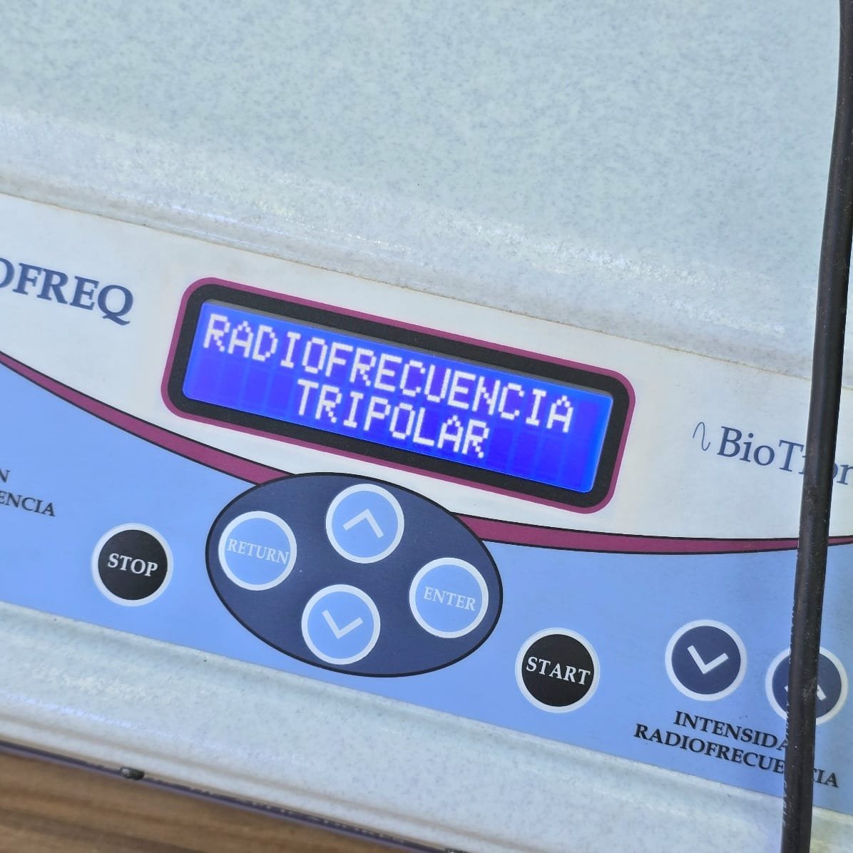 Item lote-15-equipo-radio-terapia - Image 4