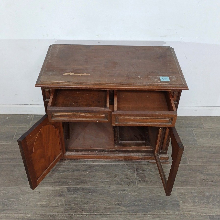 Mueble auxiliar estilo gótico en cedro - imagen 6