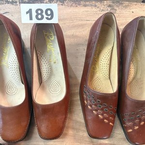 Lote de 5 Pares de Zapatos de Cuero para Mujer - Talle 36 - imagen 6