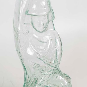 Botella de Vidrio Transparente con Figura de Guerrero - imagen 2