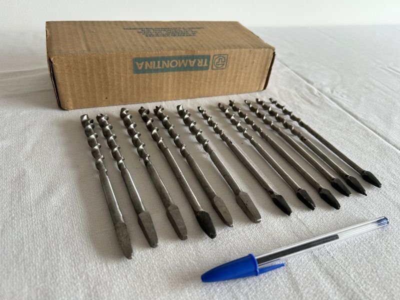 Item 884869 - Image 1