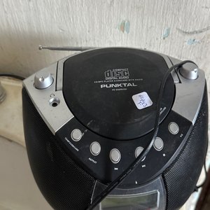 Lote anterior: Equipo de Sonido Portátil Punkal con CD y Radio