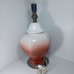 Lámpara Vintage de Metal y Cerámica Pintada - imagen 2